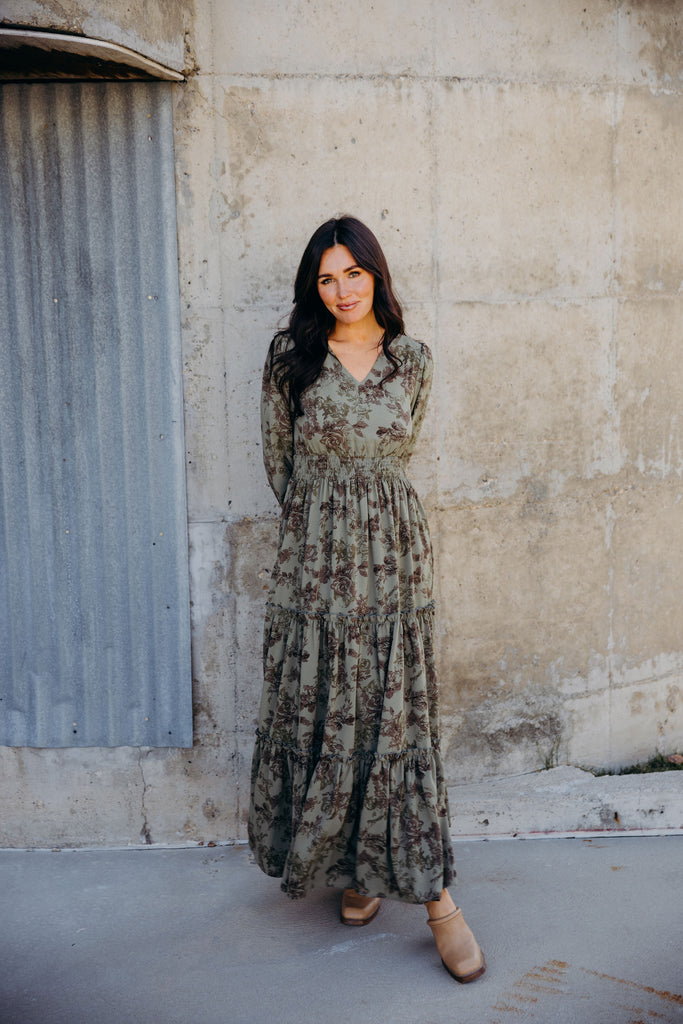 The Jacey Maxi Dress in Laurel Leaf