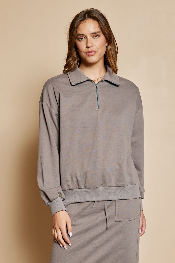 The Frannie Half Zip Sweatshirt in Stone Grey