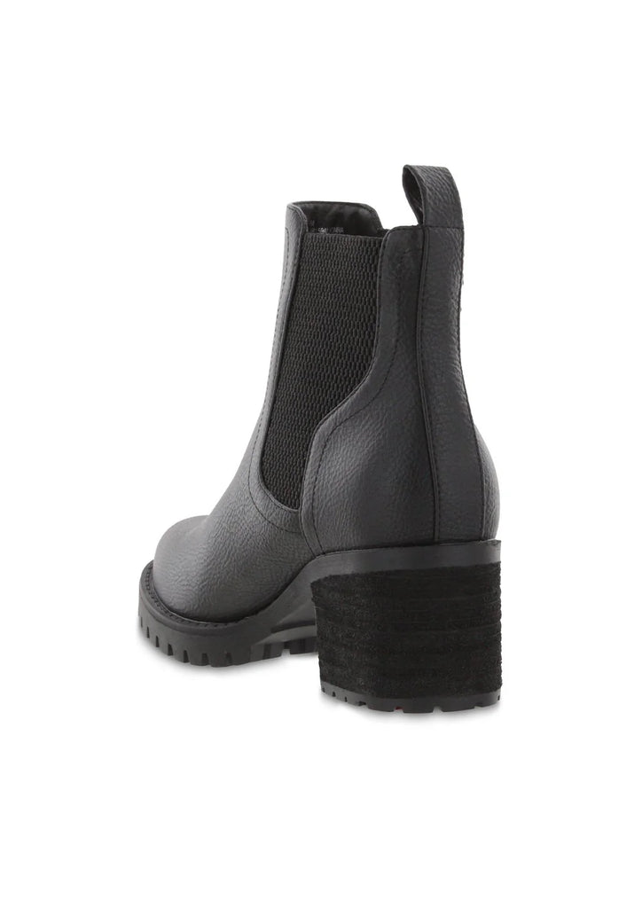 Jonna Boot in Black