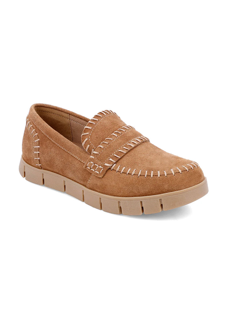 Natalee Loafer in Tan