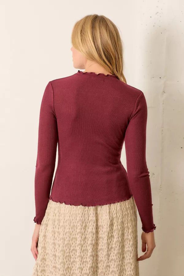 The Pria High Neck Rib Top in Burgundy